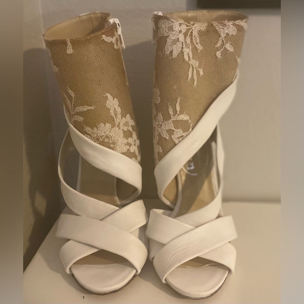 NWB Nicholas Kirkwood Erdem White Lace Ankle Cuff Leather Sandal 37 *As Is* - Picture 2 of 11